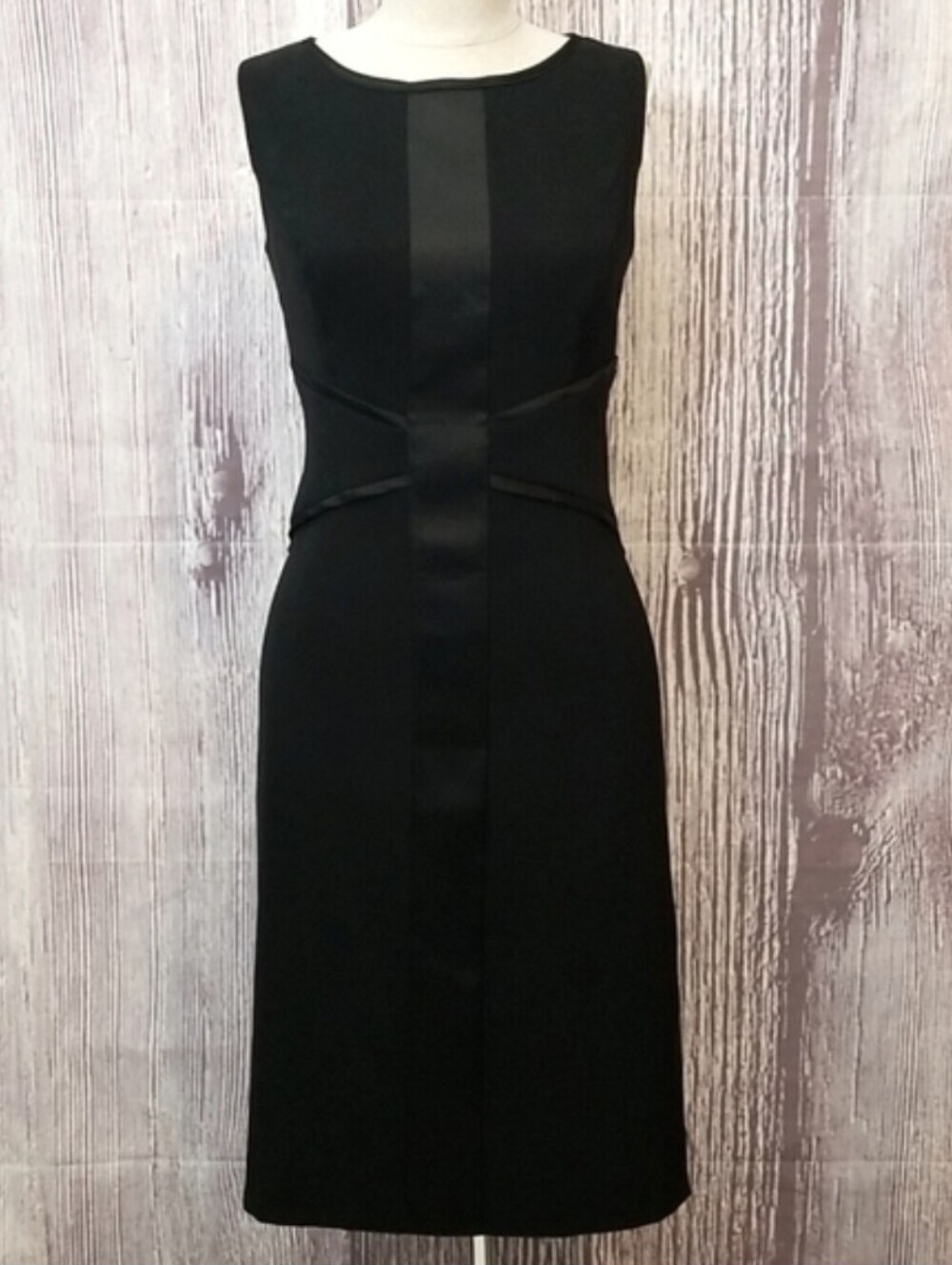 Dressbarn Collection Elegant Black Sleeveless Sheath Dress - Size 6